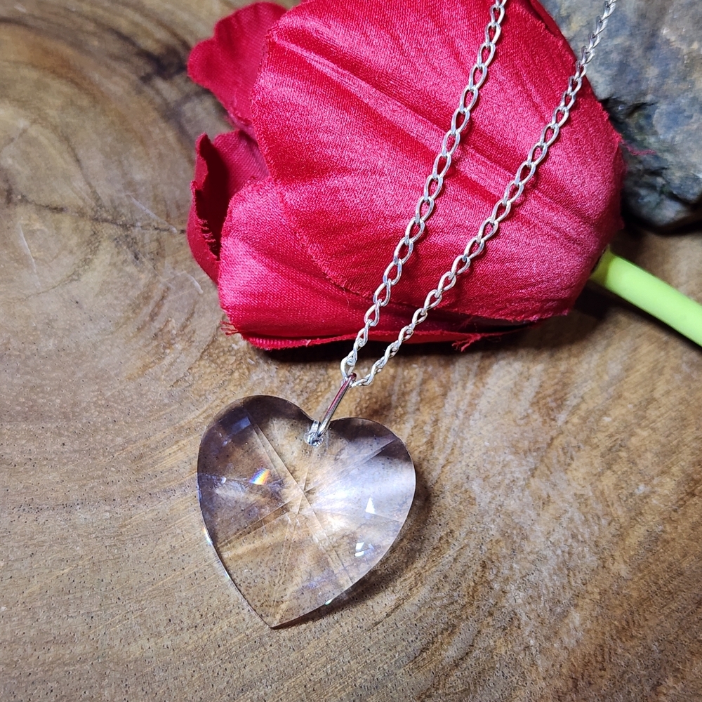 Vintage Italy Carezzio 925 Sterling Silver Necklace With Crystal Heart Pendant